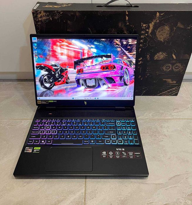 Ігровий ноутбук Acer Nitro 16 AN16/Ryzen 7 7735HS/RTX 4070 8GB/1TB/16G
