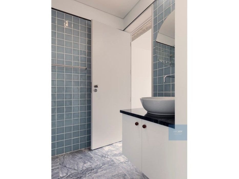 Apartamento T1 para venda no centro histórico do Porto