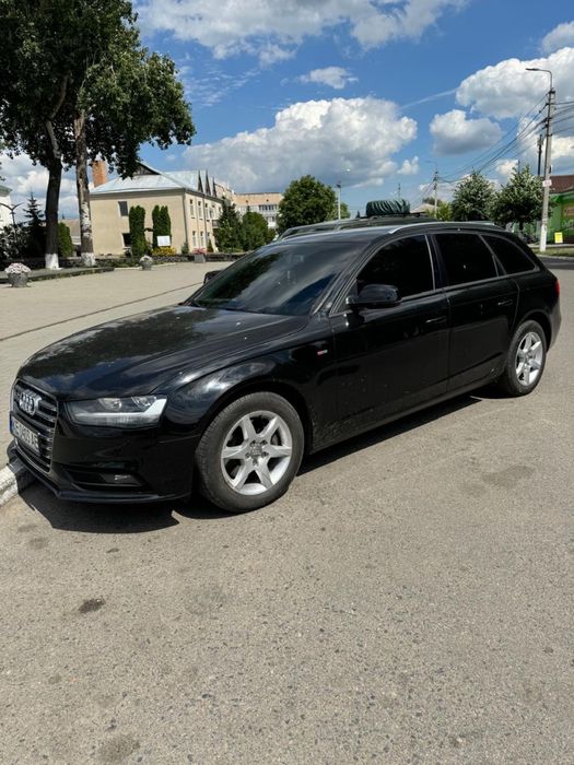 Продам Audi A4 B8
