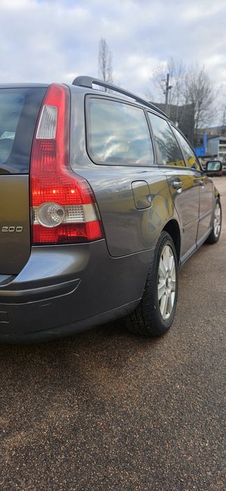 Volvo-V50 2.0 дизель 2005 рік для військових