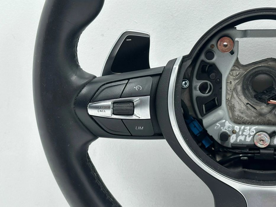 Volante - BMW Série 1 (F20)