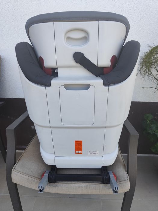 Cadeira Auto Britax Römer Kidfix XP (15-36kg) – ISOFIX e Segurança Reforçada