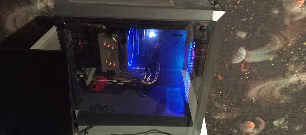 Системний блок..