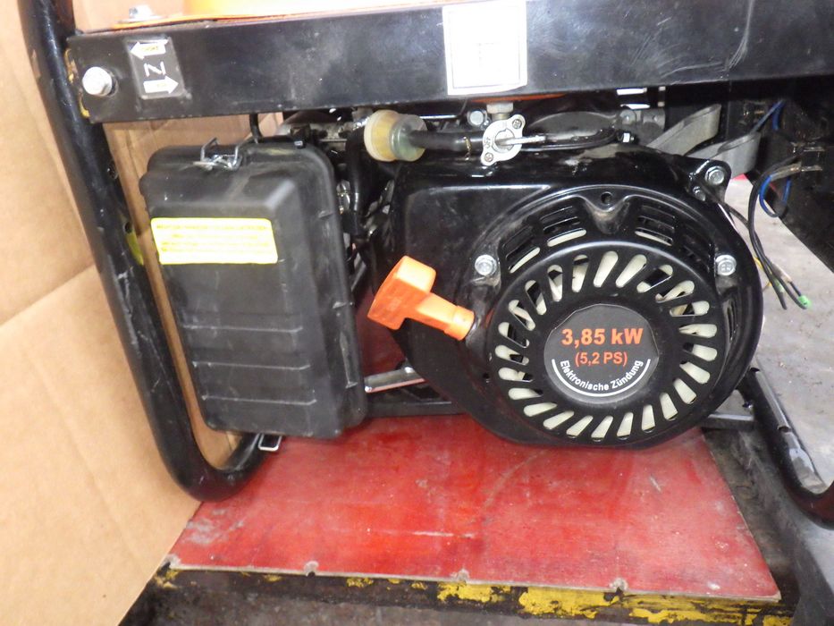 Agregat prądotwórczy generator prądu Niemiecki 2.6 Kva /Nie Chinski