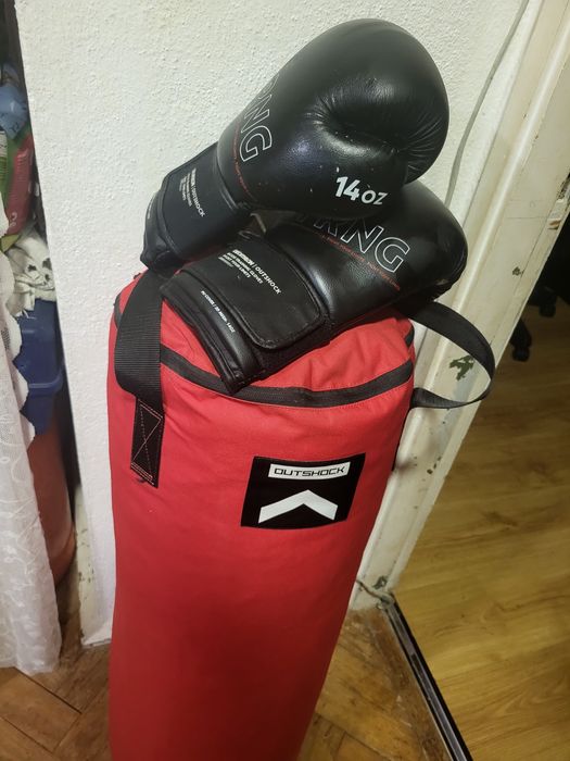 saco de boxe + luvas