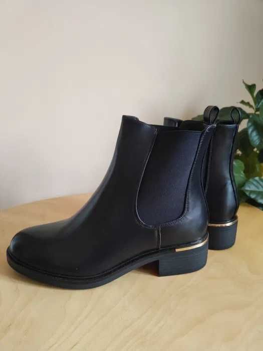Botki damskie sztyblety r. 40