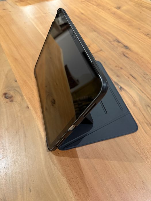 IPad A16 128Gb Wi-fi + Capa ESR (Oportunidade)