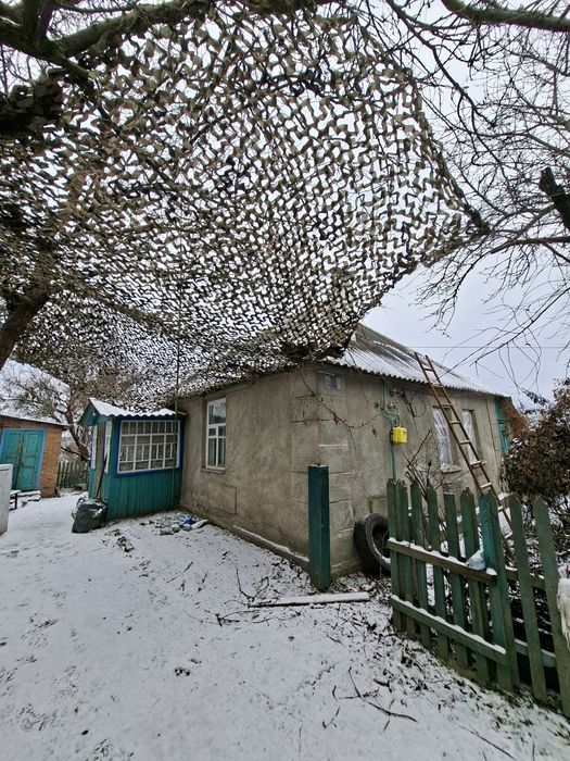 Продам дом в Черкасской Лозовой Центр