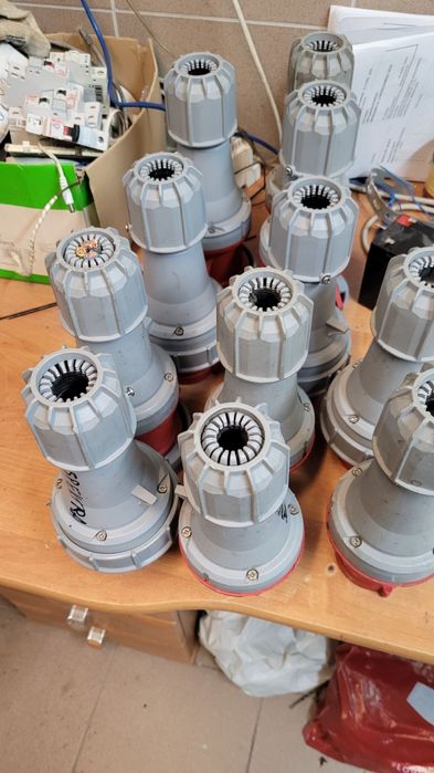 wtyk  siłowy 63A pce