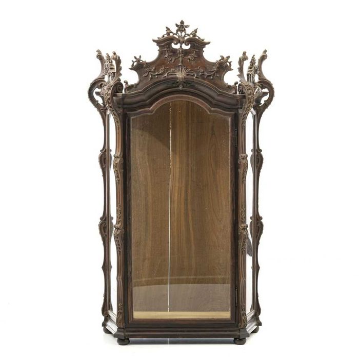 Oratório Antigo em Madeira