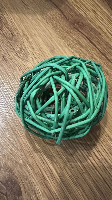 4 kule ozdobne florystyczne 10 cm razem zielone