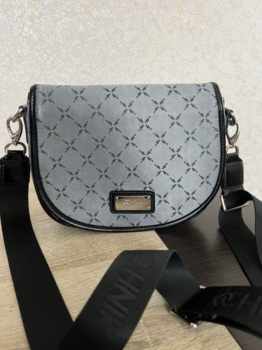 Брендова сумка! Зручна та вмістка сумка!