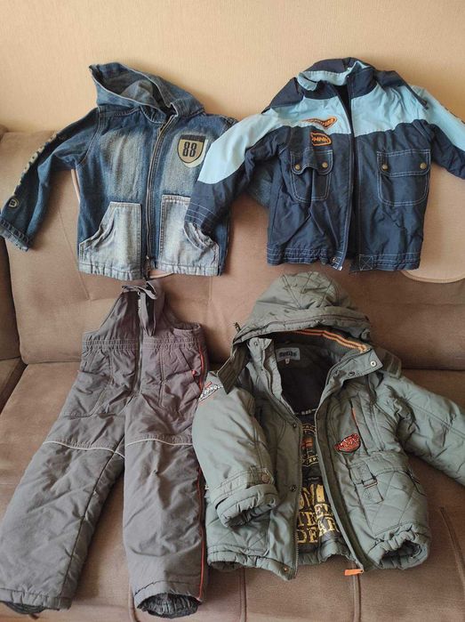 Комбез зимовий та дві куртки, вік 3-6 років