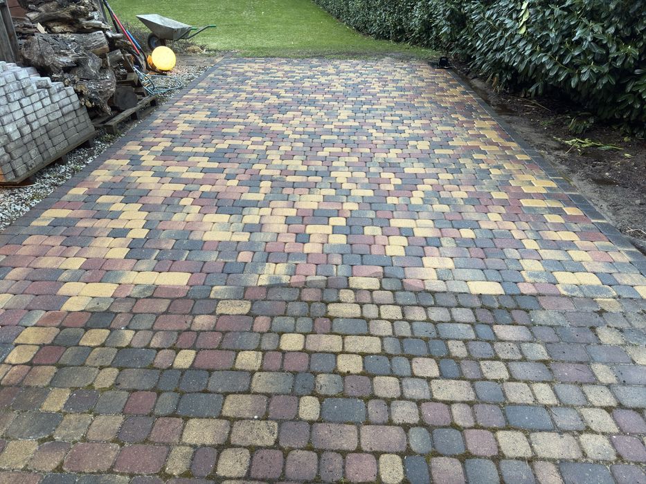 Mycie kostki brukowej