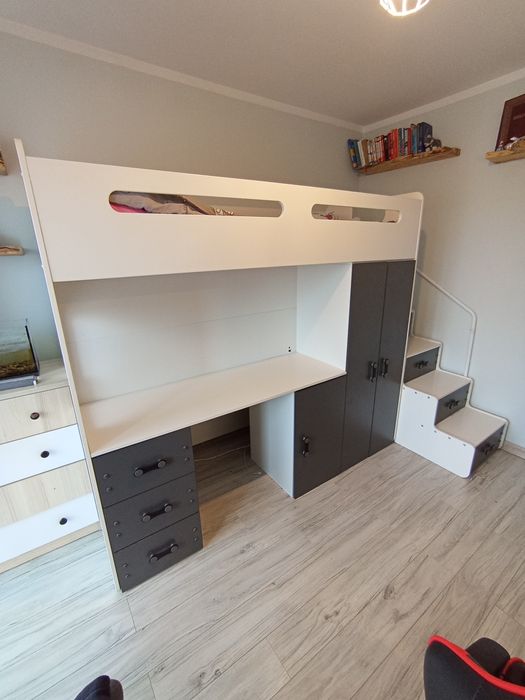 Meble młodzieżowe Interbeds łóżko antresola biurko szafa szuflady