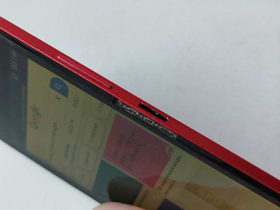 Продаю смартфон Lenovo A6010 Red Music