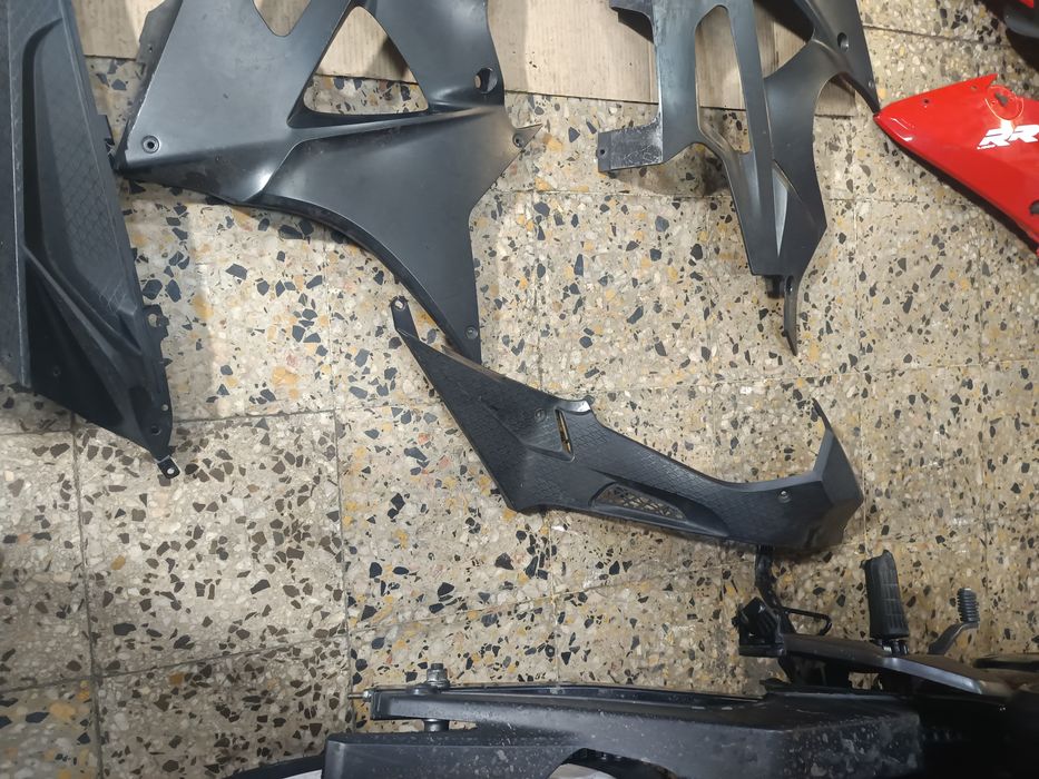 Vendo plásticos BMW s1000 r