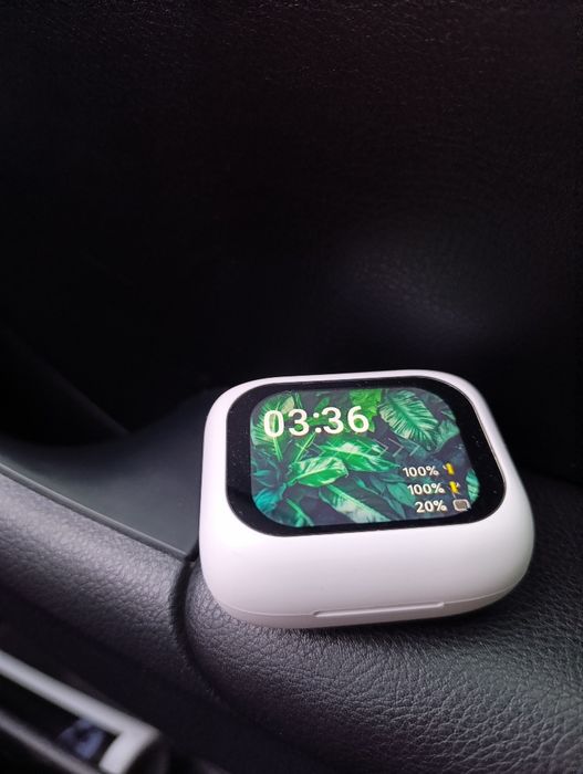 Беспроводные наушники для тренировок.