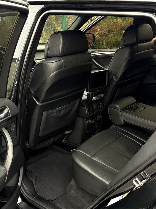 Продам BMW X5 e70