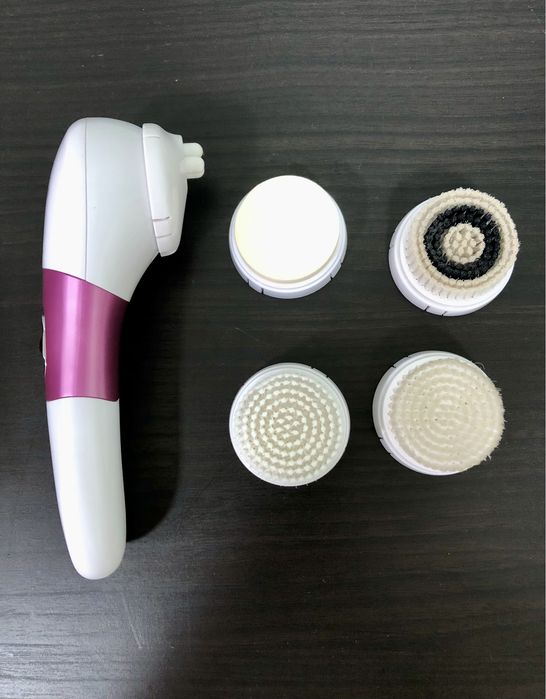 Sistema de cuidado e limpeza facial