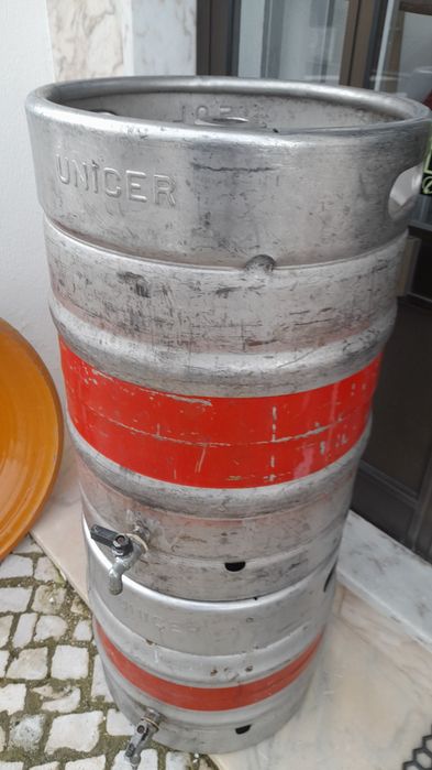 Barris de 50Lts em Inox com torneira