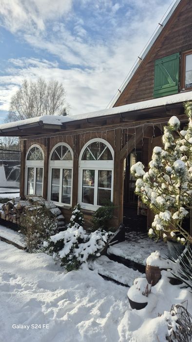 Dom pod lasem Cisza- Spokój.  AKCEPTUJEMY ZWIERZĘTA!!!