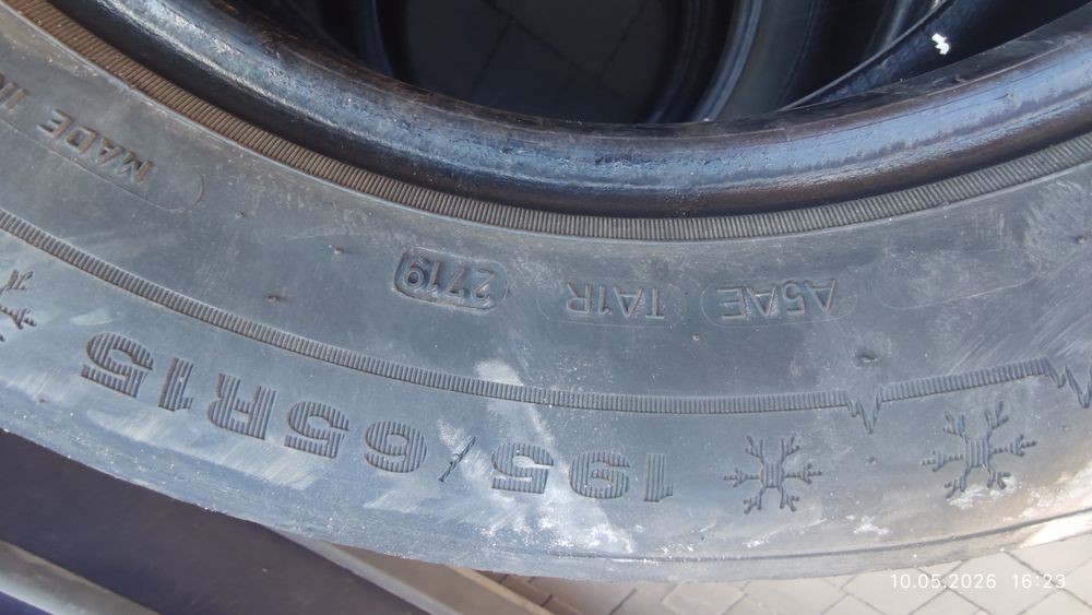 Dunlop Winter Sport 195 65 15