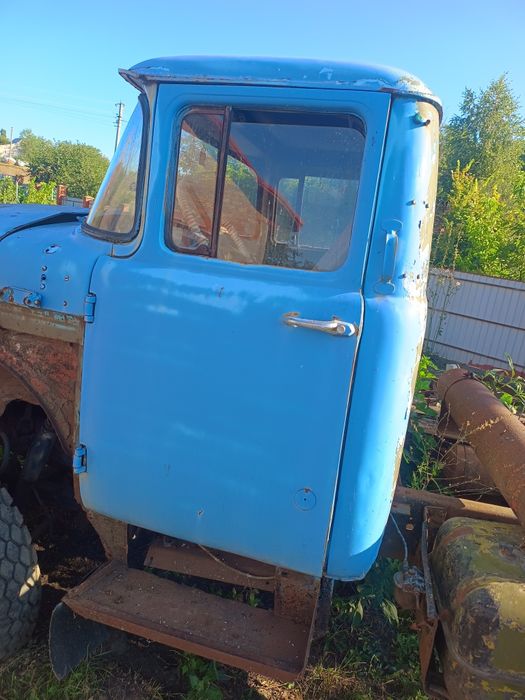 ЗИЛ 130 ціляком без док