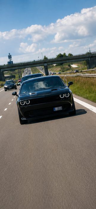 Dodge Challenger 2016 stan idealny 3.6