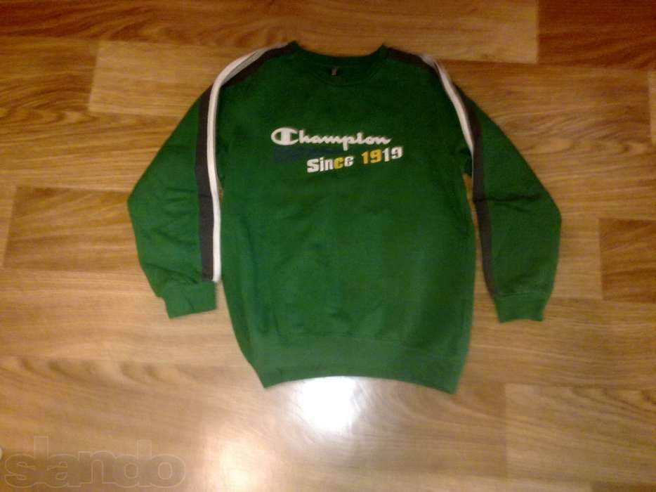 Продам реглан на мальчика.