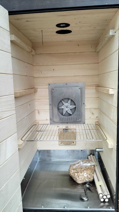 Wędzarnia elektryczna drewniana z szafką