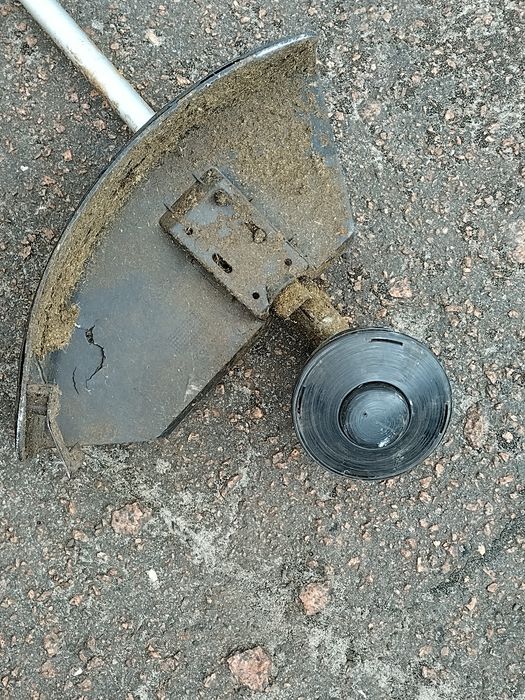 Триммер садовый Зенит ЗТС 1400  самовывоз из Ирпеня