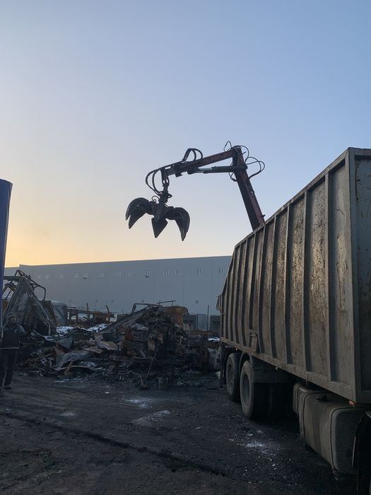 Куплю металобрухт-Цвет- металлолом Акумулятори  Є вивіз та Безготівка