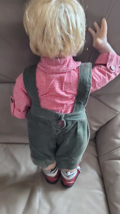 Lalka chłopiec w bawarskim stroju