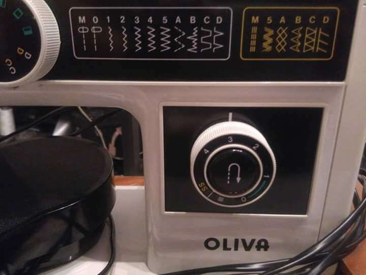 Máquina de costura