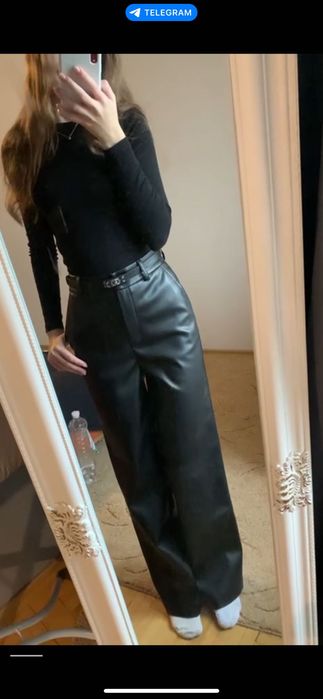 Чорні брюки з еко шкіри від бренду el.milas.brand