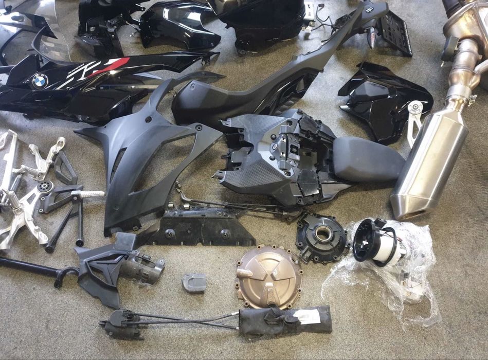 BMW S1000RR K67 пластик фара … бмв с1000рр к67