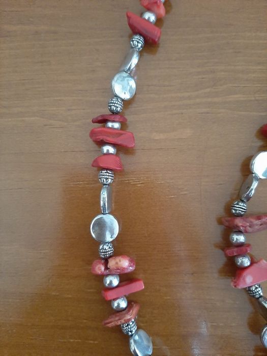 Colar de fantasia - imitação coral (revisão preço)