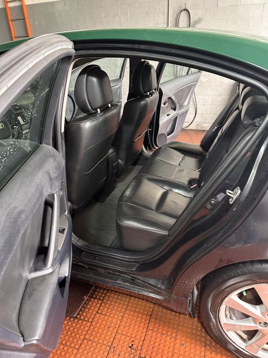 Toyota avensis 2.0diesel