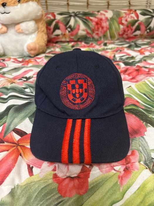 Conjunto de 3 Bonés variados