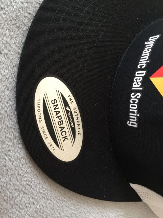 Czapka Yupoong Snapback NOWA