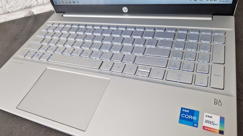 Ноутбук  HP Pavilion   / I5-1135G7/16GB/512 SSD