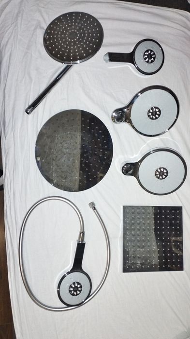 Sprzedam deszczownie i słuchawki grohe