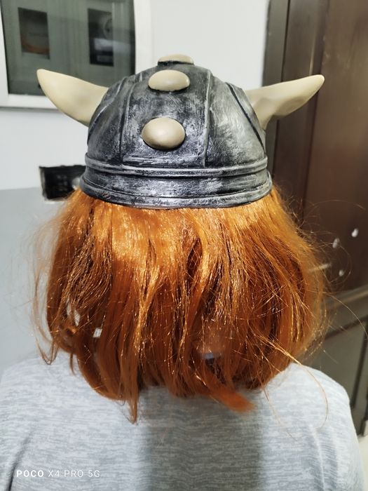 Маска на Хеллоуїн