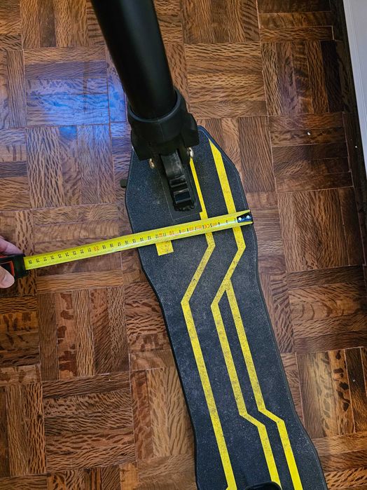 Trotinete Adulto - Roda 180mm de diâmetro