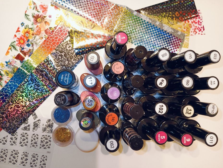 Zestaw lakierów hybrydowych + ozdoby Neonail ARStyle