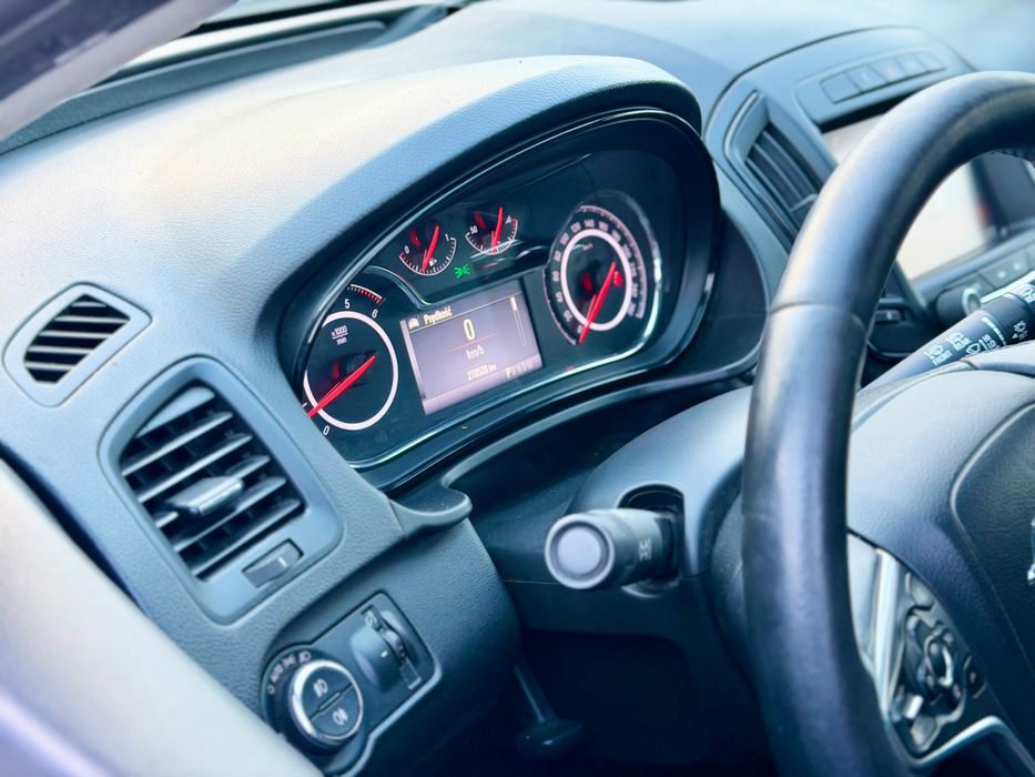 Opel Insignia 2.0CDTi 2016r. Automat Kamera Czujniki AndroidAuto BiXen
