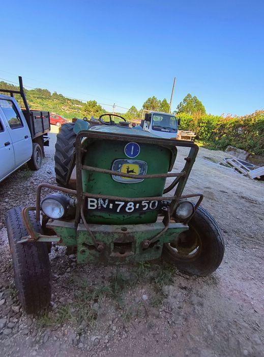 Trator John Deere 1030