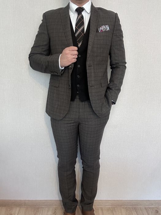 Garnitur szary/brązowy Pierre Cardin 50