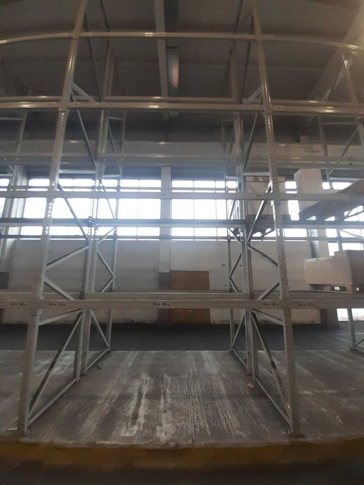 Solidny regał paletowy 7m wysokości używany 4800 m.p. Voestalpine